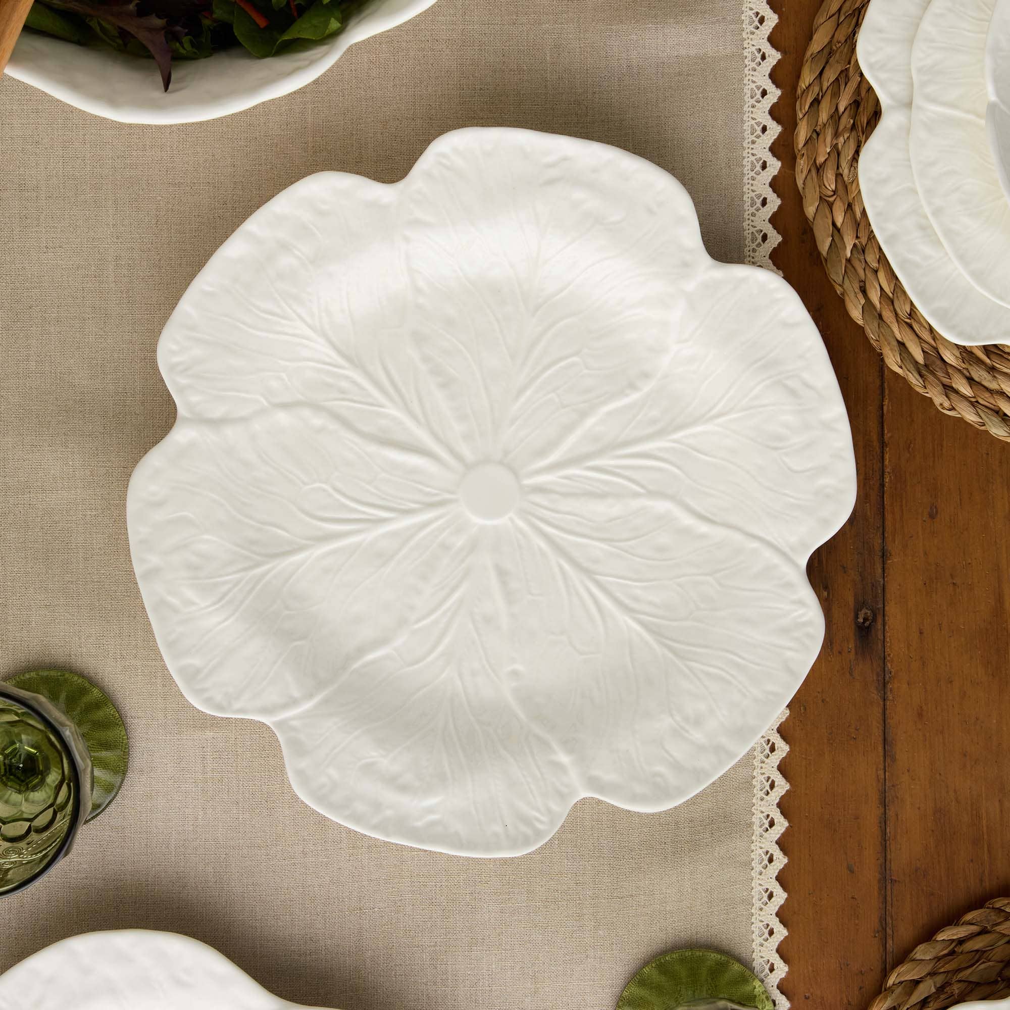 Le Jardin White Cabbage 3-D Round Platter 13 in