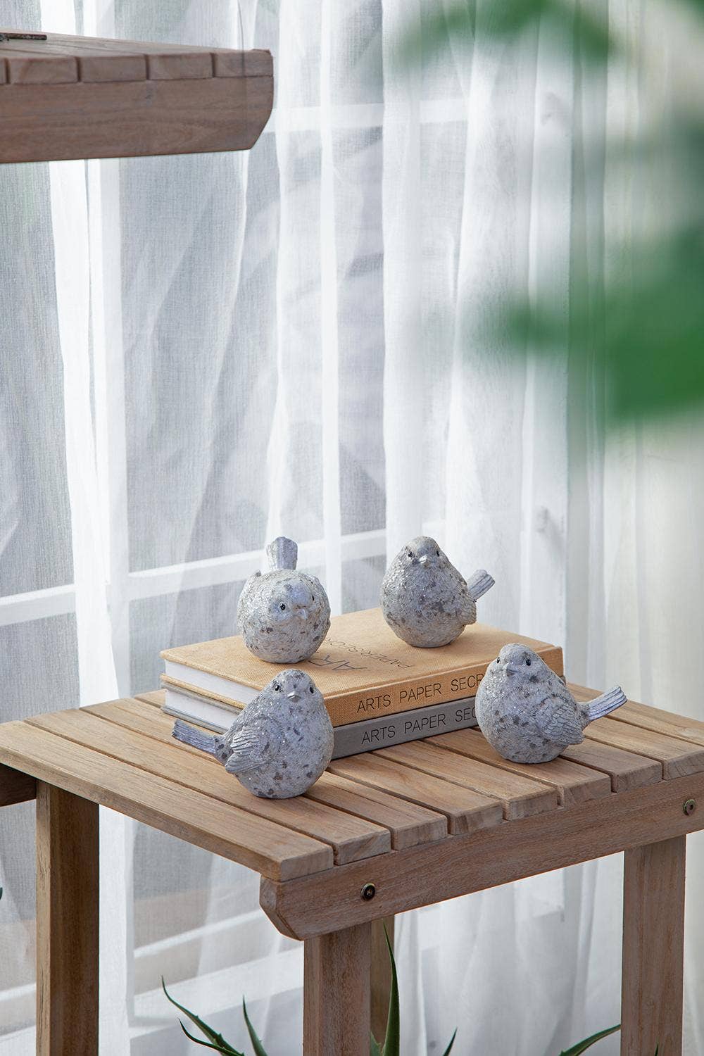 S/4 4.7x2.7x4"H Resin Sparkly Snow Bird 16S/CTN