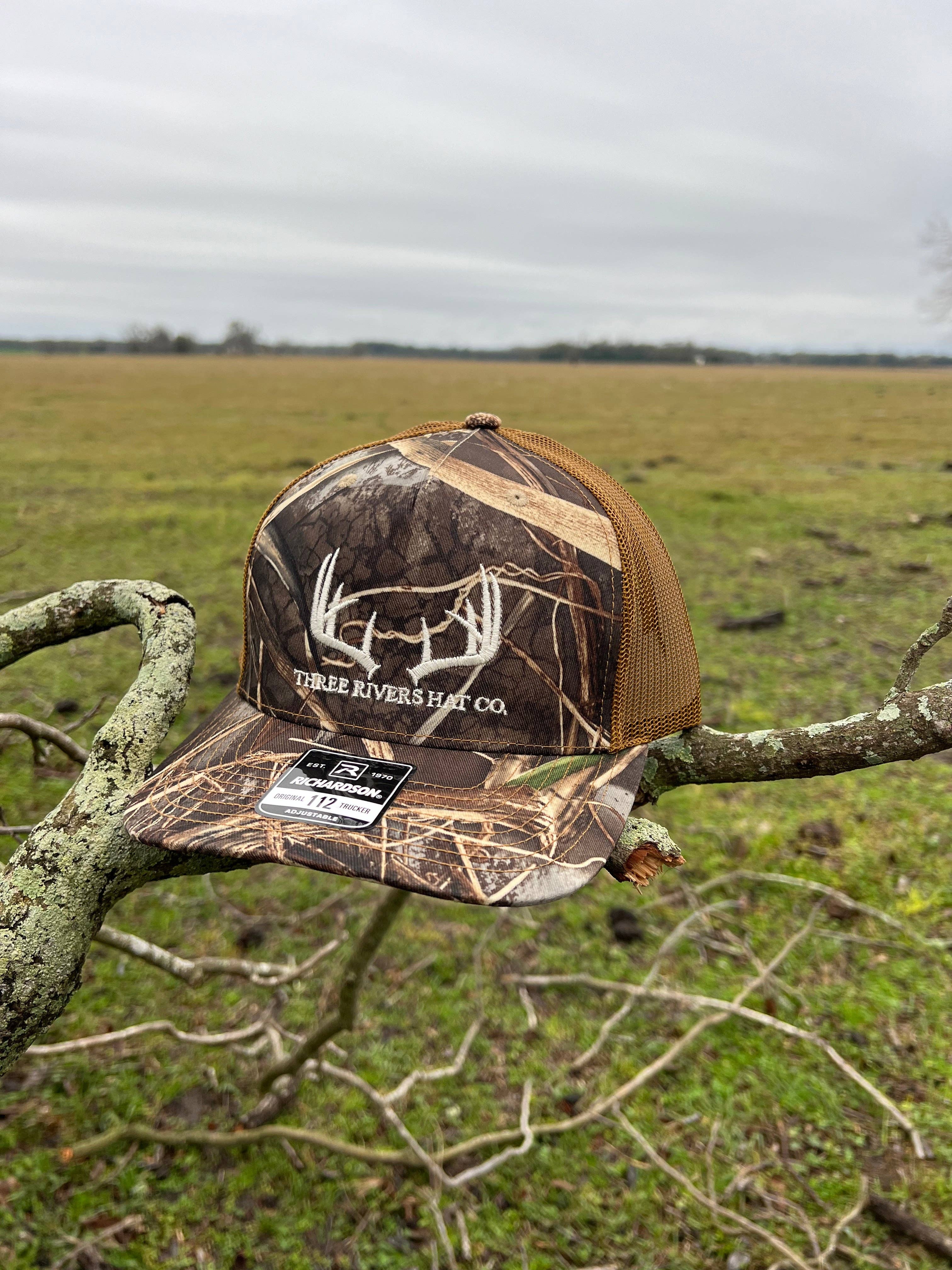 Classic Whitetail Rack - Trucker Snapback Hat - Richardson 112