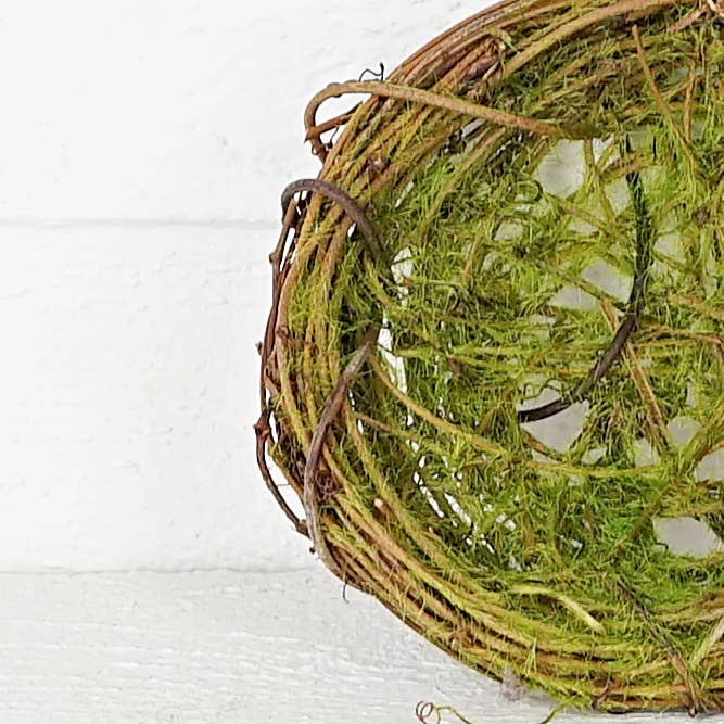 M30926- 6nD Twiggy Bird Nest-Moss