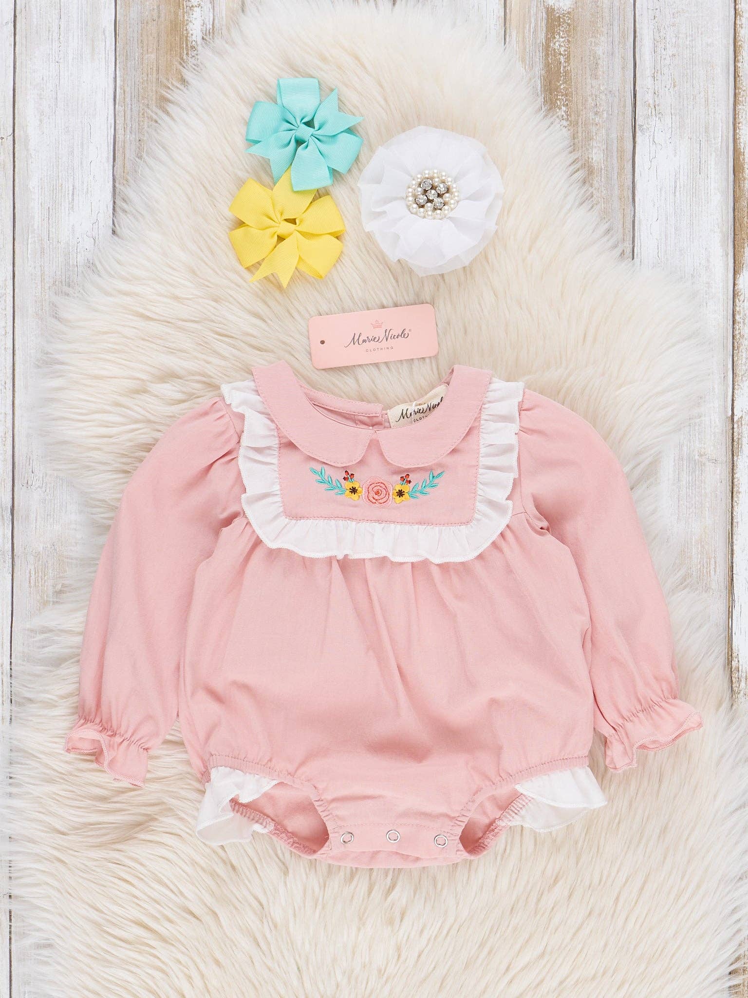 Flower & Leaf Embroidered Collar Cotton Bubble