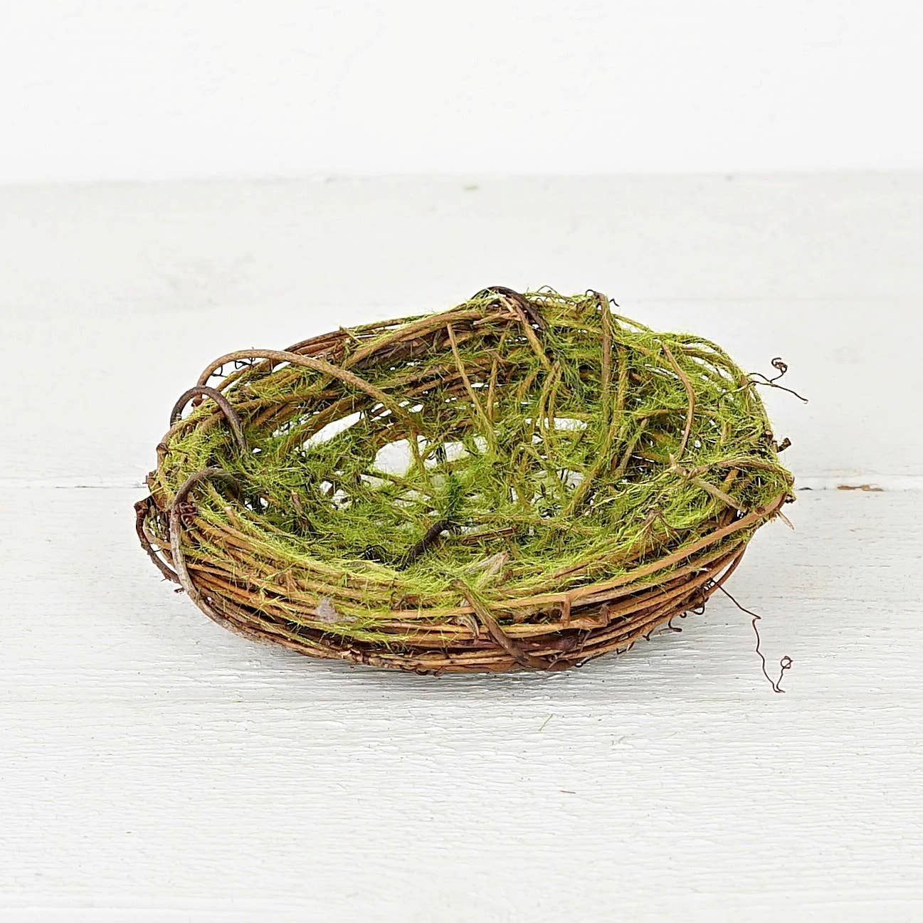M30926- 6nD Twiggy Bird Nest-Moss